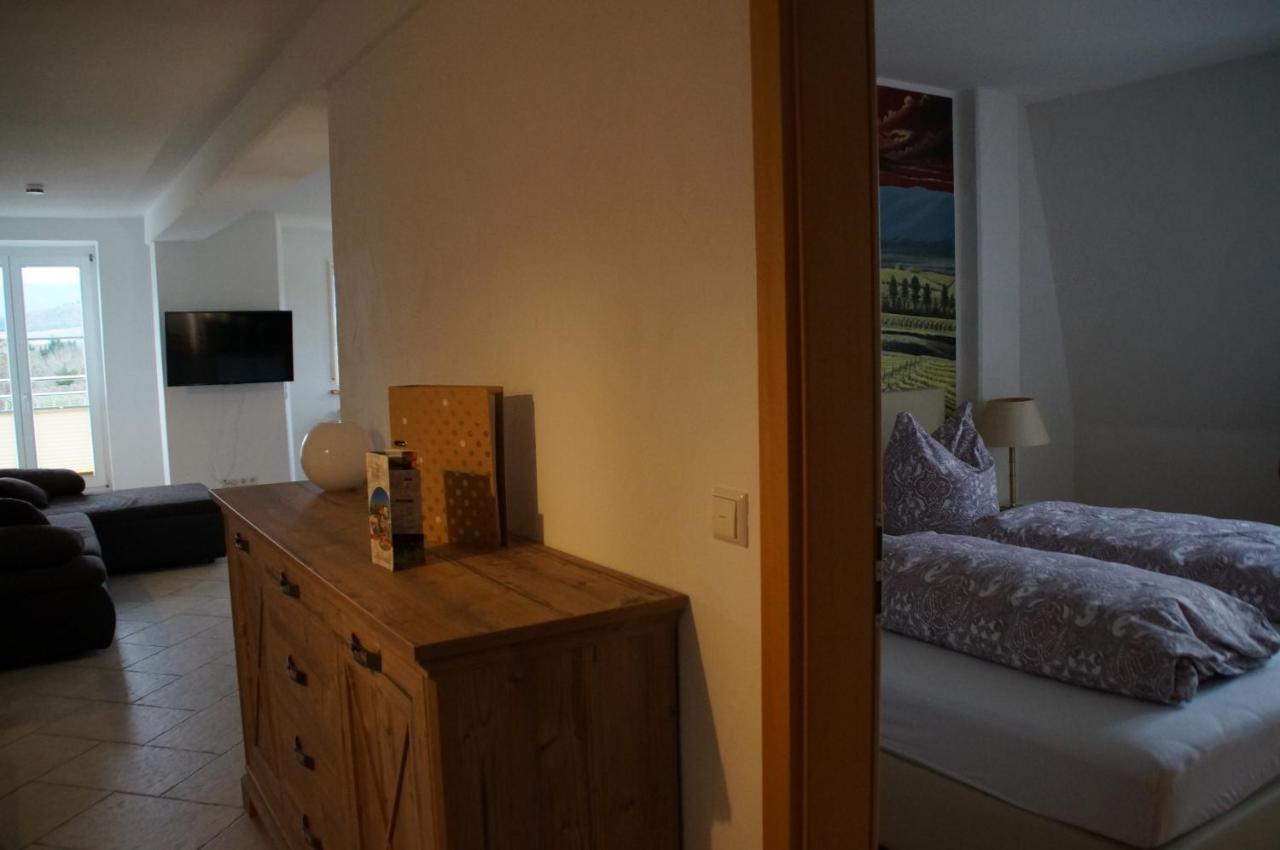 Ferienwohnung Castellberg ハイタースハイム エクステリア 写真